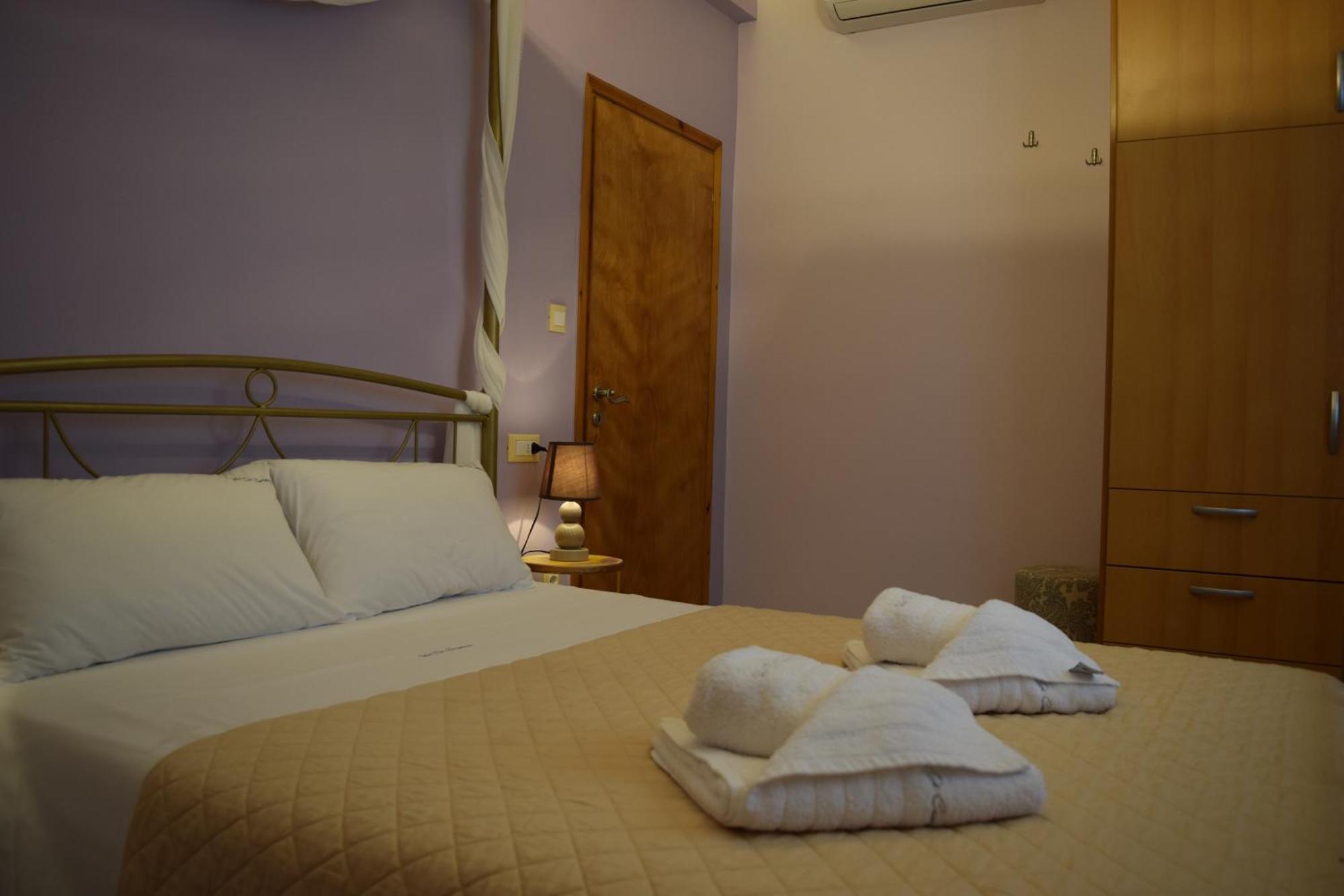 Val Di Compare Apartments Vathy  Room photo